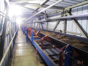 FEECO supplied a complete material handling system for the handling of woodchips/biomass fuel in a biomass power facility.